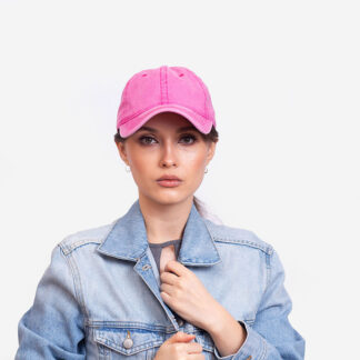 Șapcă de damă din denim fucsia - Accesorii