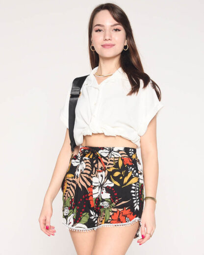 Pantaloni scurți colorați de damă în negru și portocaliu - Îmbrăcăminte