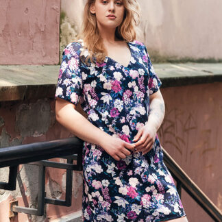 Rochie de dama, cu buzunare, cu flori de culoare bleumarin, MARIM PLUS - Imbracaminte