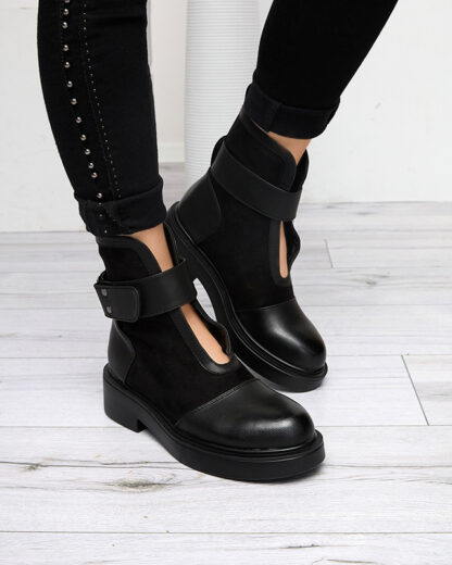 Cizme negre de dama cu croiala de la Salvaf- Footwear
