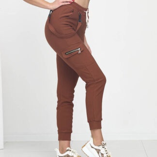 Pantaloni cargo de damă maro izolați cu ornamente - Îmbrăcăminte