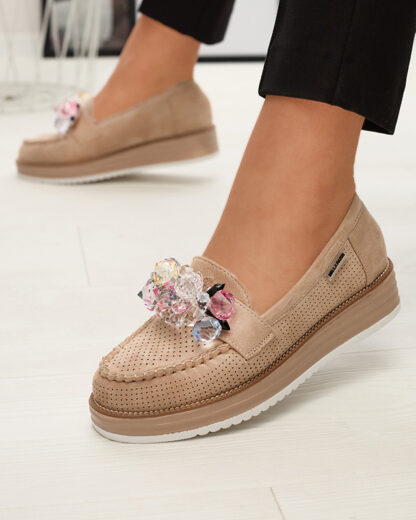 Mocasini de damă maro deschis cu cristale decorative Liscutio- Footwear