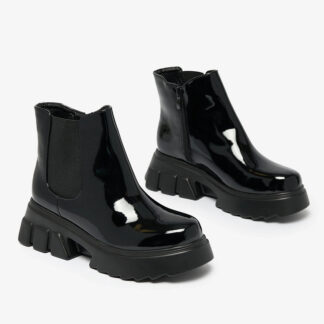 Royalfashion Cizme Gloffy izolate pentru femei, lăcuite negru