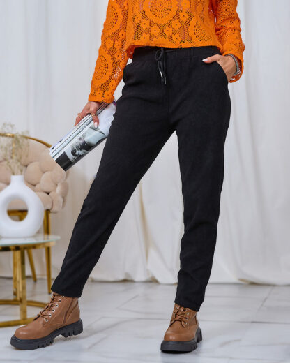 Royalfashion Pantaloni negri din țesătură de catifea pentru femei