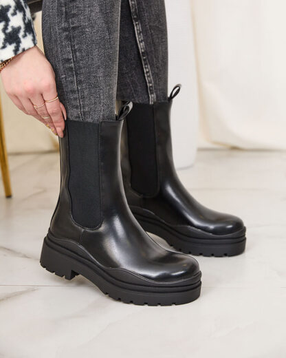 Royalfashion Cizme negre cu toc plat Dayena pentru femei