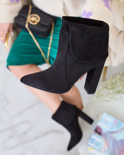 Royalfashion Cizme stiletto Reirasa pentru femei negre