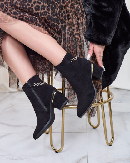 Cizme negre de damă cu partea superioară a'la șosetă Foldaf- Footwear