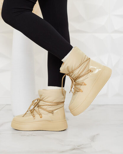 Royalfashion Cizme de zăpadă slip-on pentru femei de culoare maro deschis Dabenda