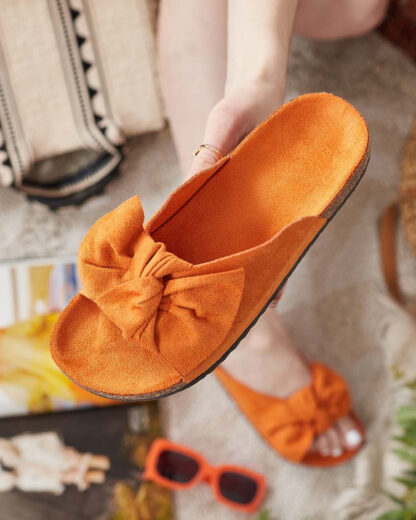 Royalfashion Șlapi de damă din eco-suede cu fundiță Demirra
