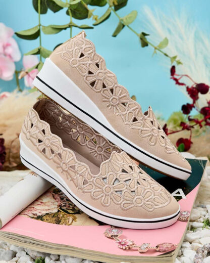 Royalfashion Pantofi demi de damă cu toc mic Dellio