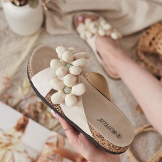 Royalfashion Papuci cu curea pentru femei Polidda Flower Strap