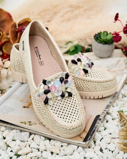 Royalfashion Mocasini traforați cu mărgele pentru femei Nasfali