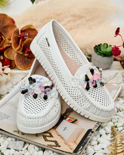 Royalfashion Mocasini traforați cu mărgele pentru femei Nasfali