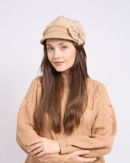 Beret de damă de la Royalfashion cu un fundiță
